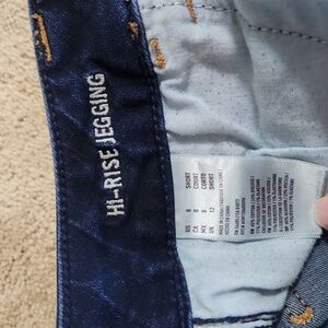American Eagle Outfitte Hi Rise Jegging
